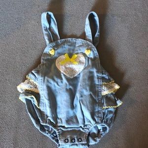 Baby girl romper size 3-6 month